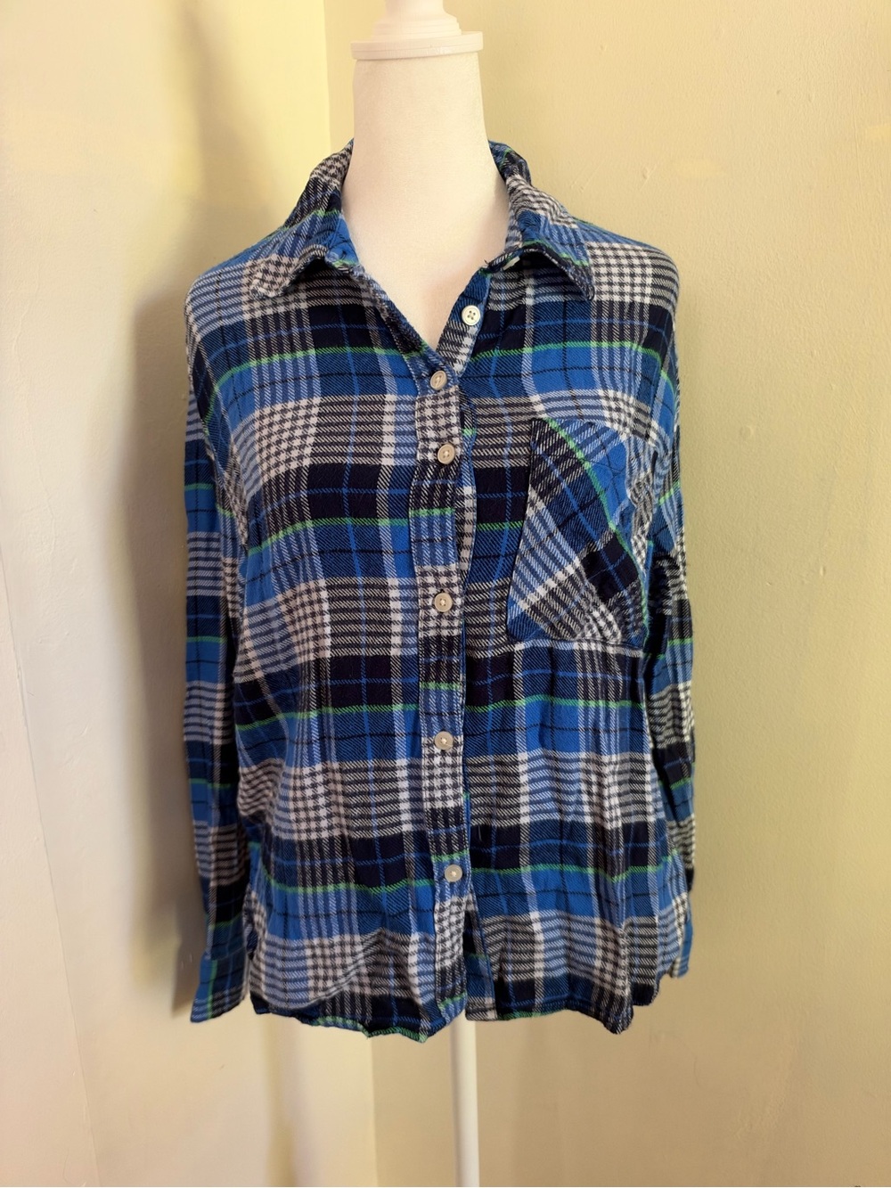 Aerie Blue Green and White Plaid Flannel Women’s XS
